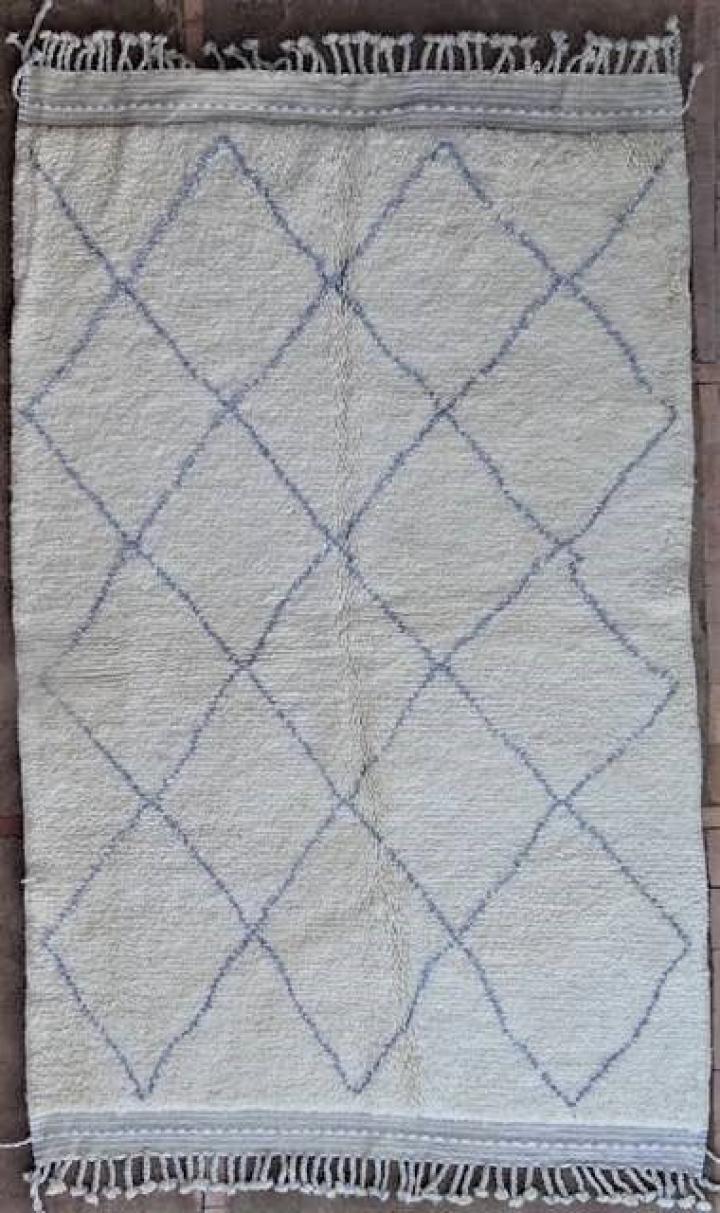 Berber living room rug #BO56327 from the Beni Ourain catalog
