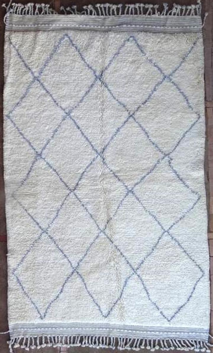 Berber living room rug #BO56327 from the Beni Ourain catalog