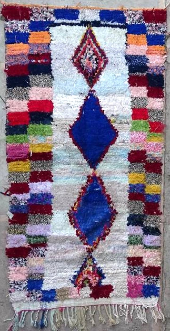 Berber tæppe #T56312 fra gennemsnitlig størrelse Boucherouite kategorien