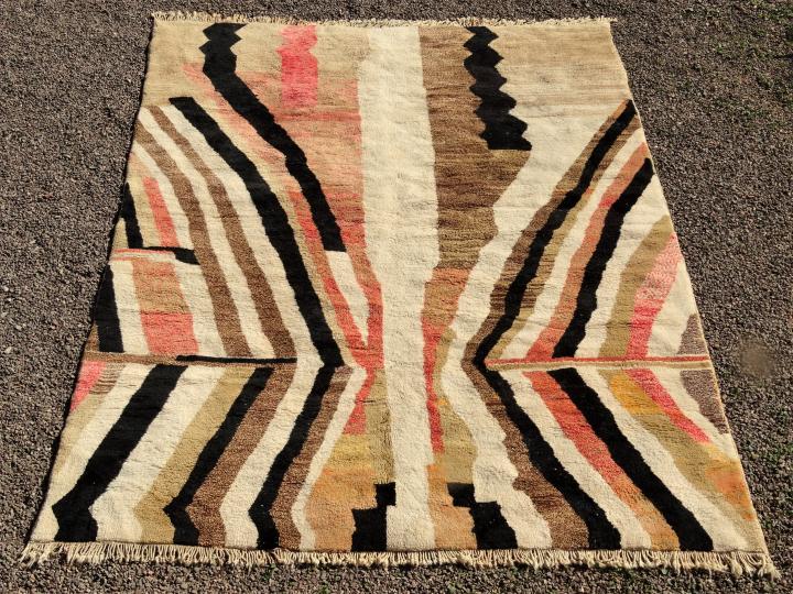 Berber living room rug #MR51084 type LUXURIOUS MRIRT