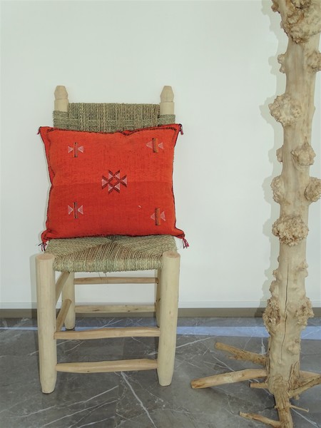 Kissen aus bestickten Kelims #Cushion  embroidered kilim  Coussin kilim brodé  REF O1