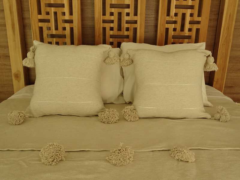 Baumwoll-kissen mit pompons #Pair of cushions with pompons  REF PG1