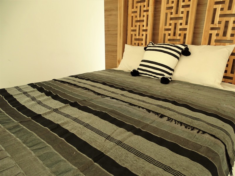 Kissen-Decken-Bettdecken-Poufs Bettdecken sabra Teppich BSS19