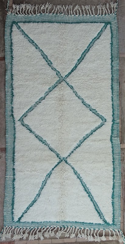 Berber rug #BO52027 type Beni Ourain