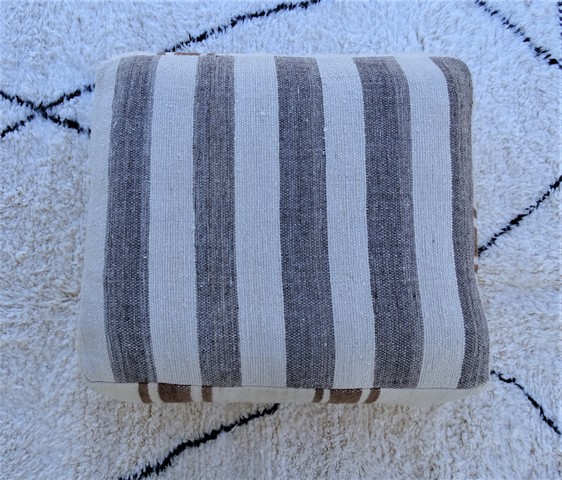 Poufs kilim et sabra PK 10 cover with zip to fill