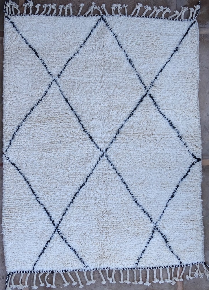 Berber tapijt #BO56023 van de categorie Beni Ourain