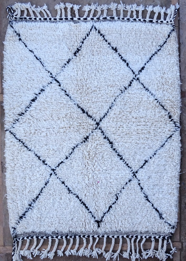 Berber tapijt #BO56027 van de categorie Beni Ourain