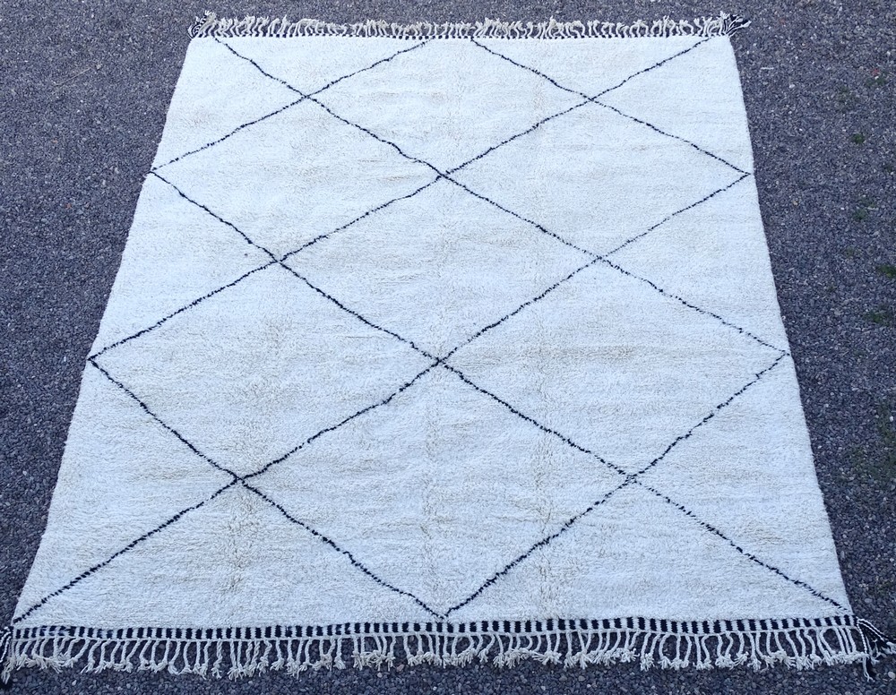 Berber tapijt #BO56094 voor woonkamer van de categorie Beni ourain grote maten vloerkleden