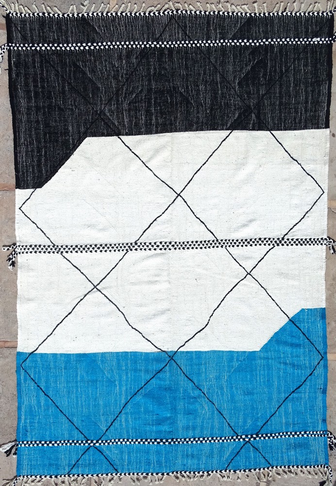 Zanafi Kilim rugs #ZA57006 