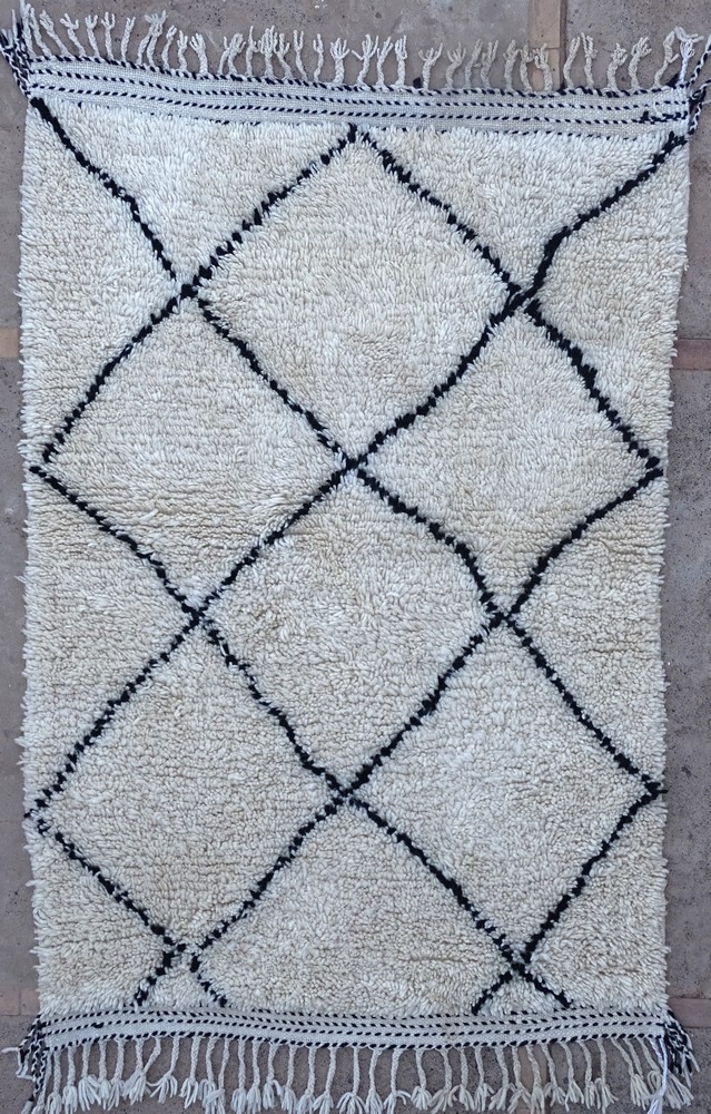 Berber rug #BO58018 type Beni Ourain
