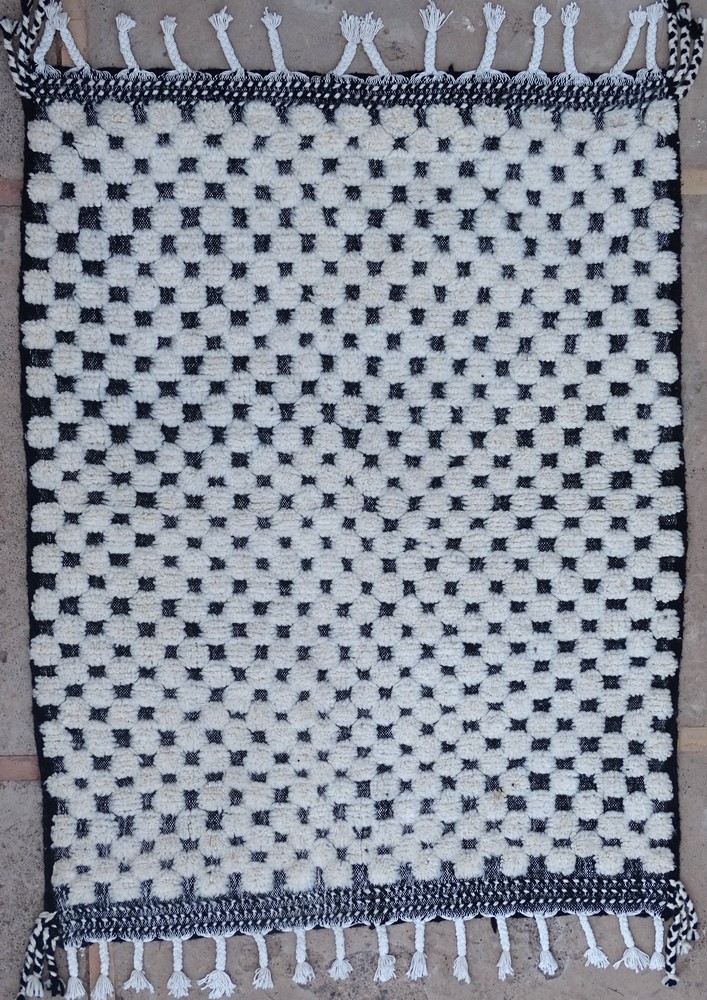 Berber rug #BOZ58028 carreaux type Black Beni Ourain