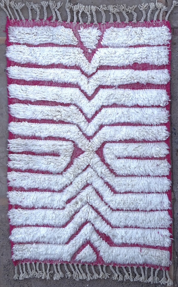 Berber tapijt #BO58043 van de categorie Beni Ourain en Boujaad berber vloerkleden met kleuren