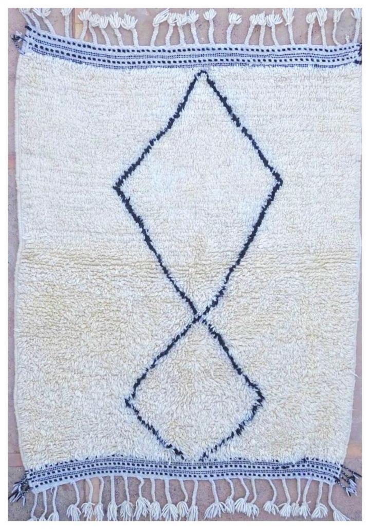 Berber rug #BO58020 type Beni Ourain