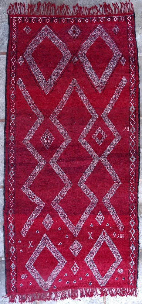 Antique and vintage beni ourain and moroccan rugs #MMA58058
