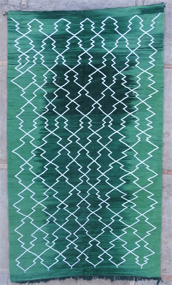 Berber living room rug #ZA59008 type Kilim and Zanafi
