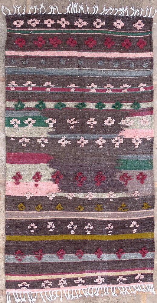 Berber rug #KAZ61037 type Kilim and Zanafi