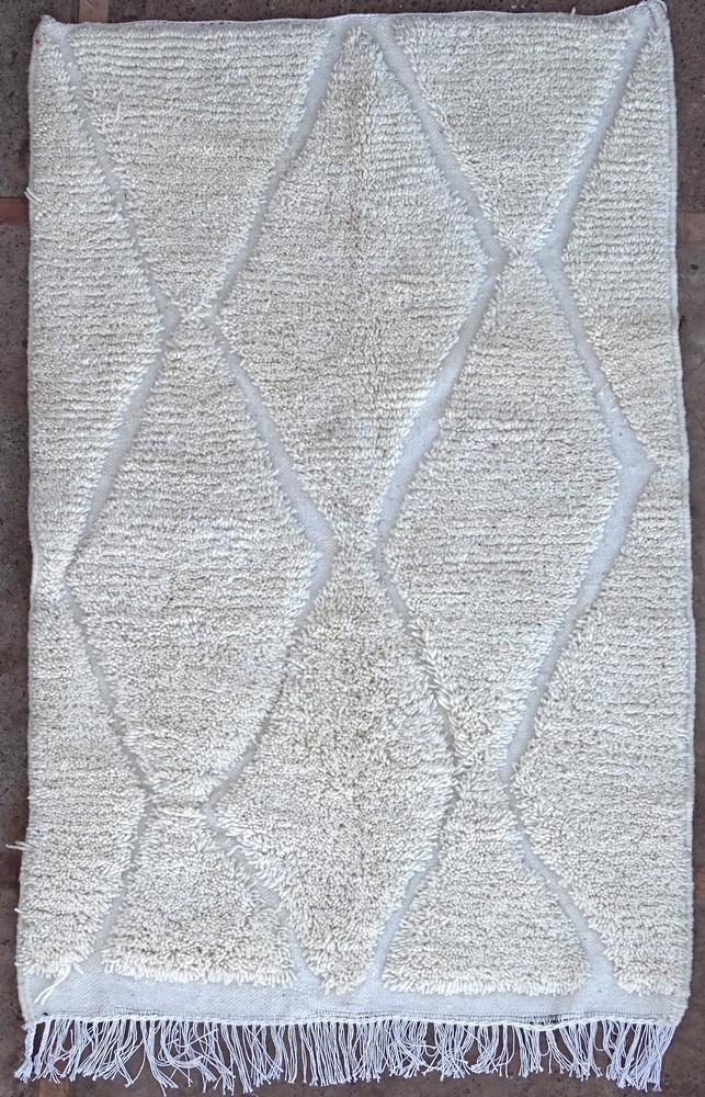 Berber rug #BOZ61060  type Beni Ourain