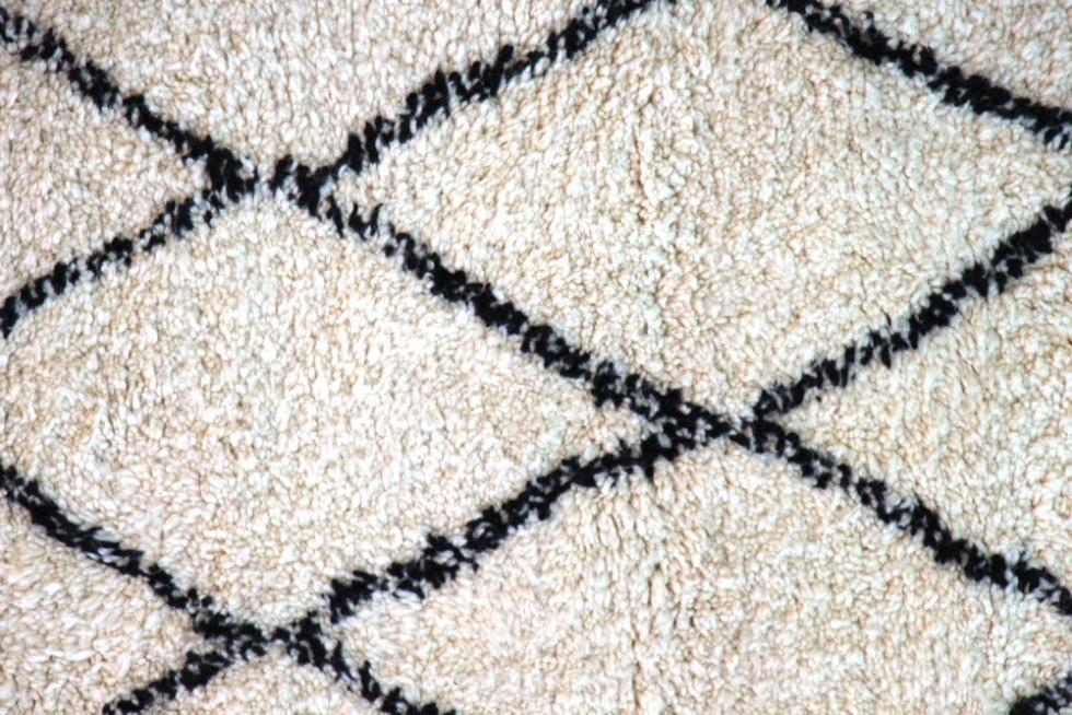 Berber rug  Antique and vintage beni ourain and moroccan rugs #BOA59112 lines natural  brown wool