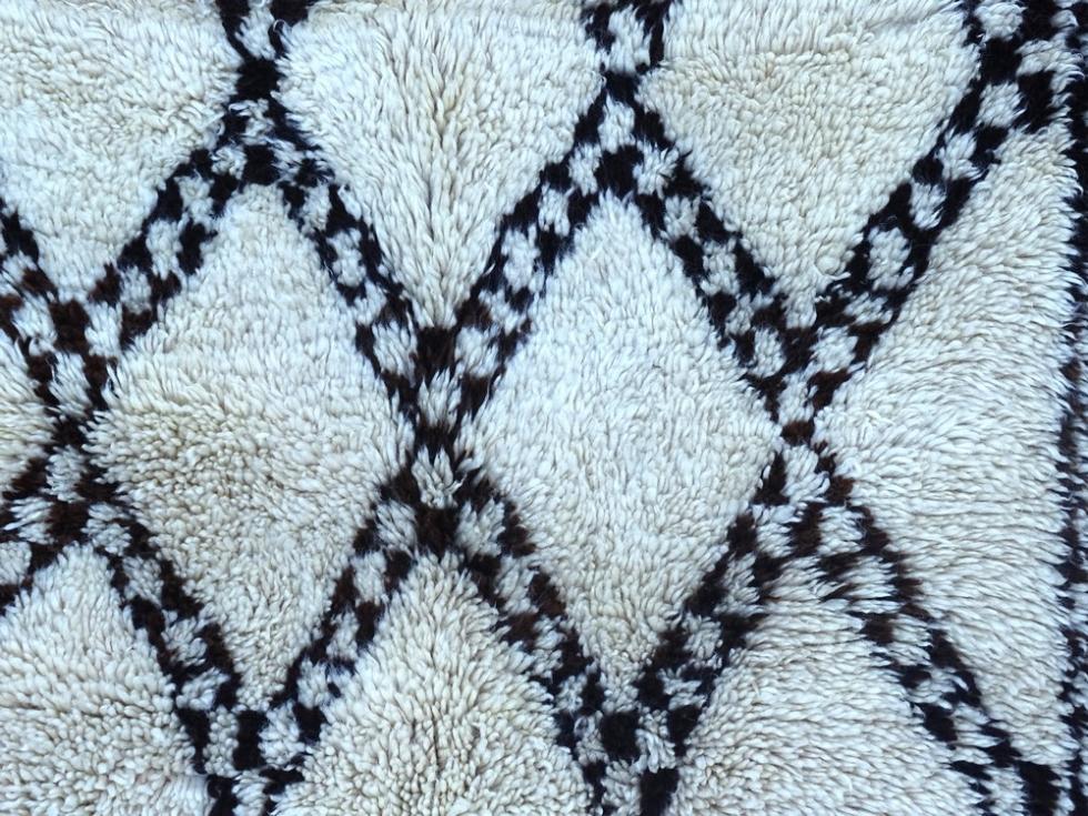 Berber rug  Antique and vintage beni ourain and moroccan rugs #BOA58047