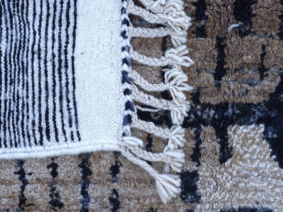 Berber rug MODERN BENI OURAIN #BOZ58072
